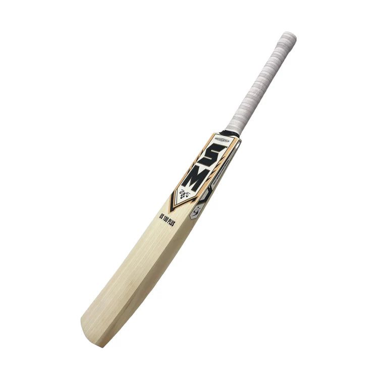 SM US 100 Plus Cricket Bat – Short Handle (SH)