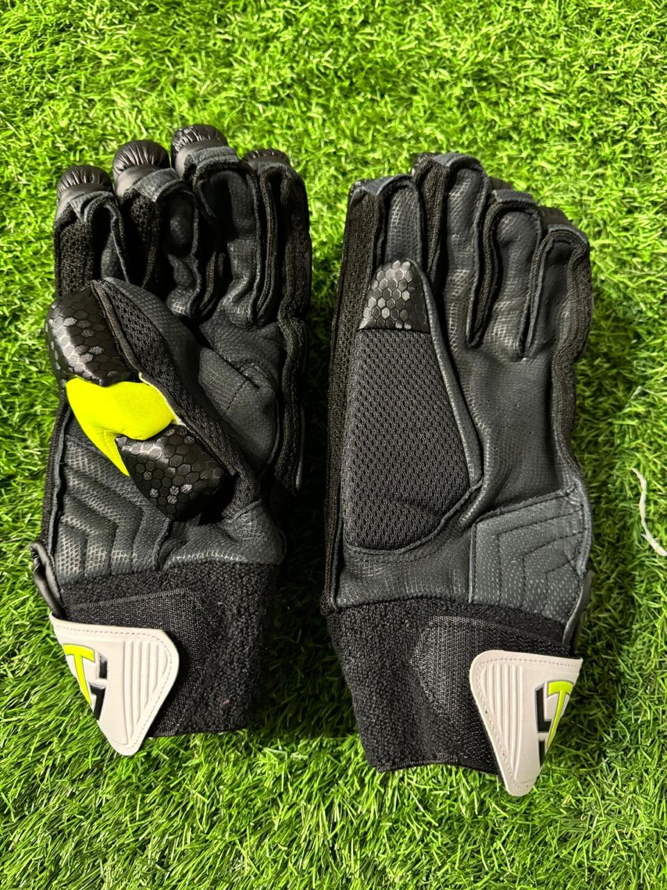 Topshot BAS Style Batting Gloves Men's