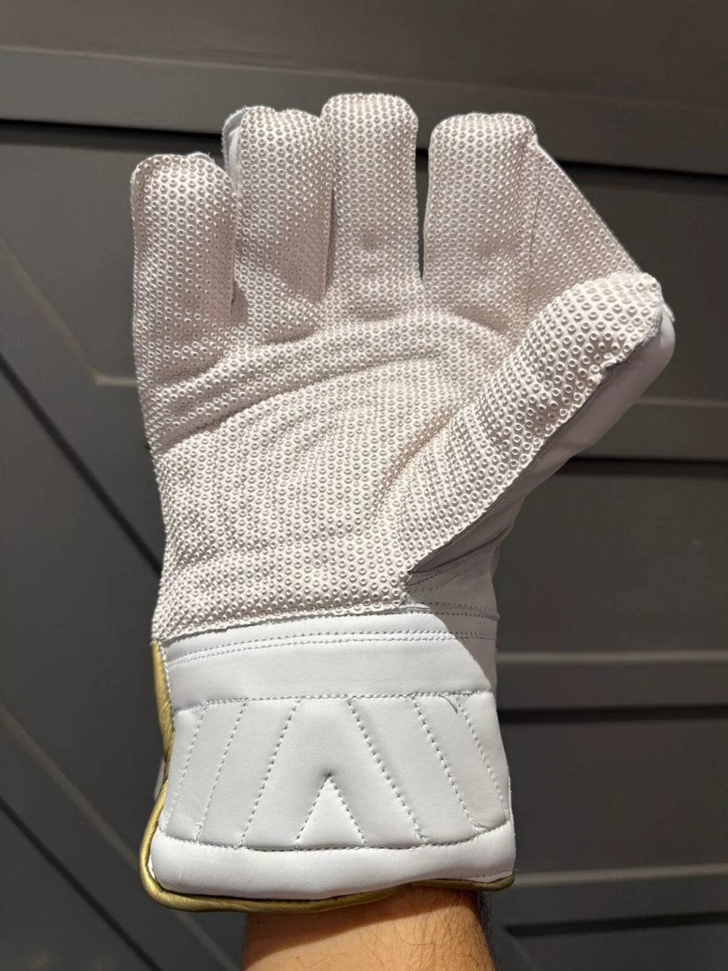 SS Players Gold Wicket keeping Gloves